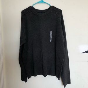 Men’s GAP knit sweater